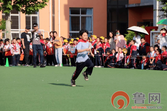 临沂启阳小学举行第二届阳光体育节