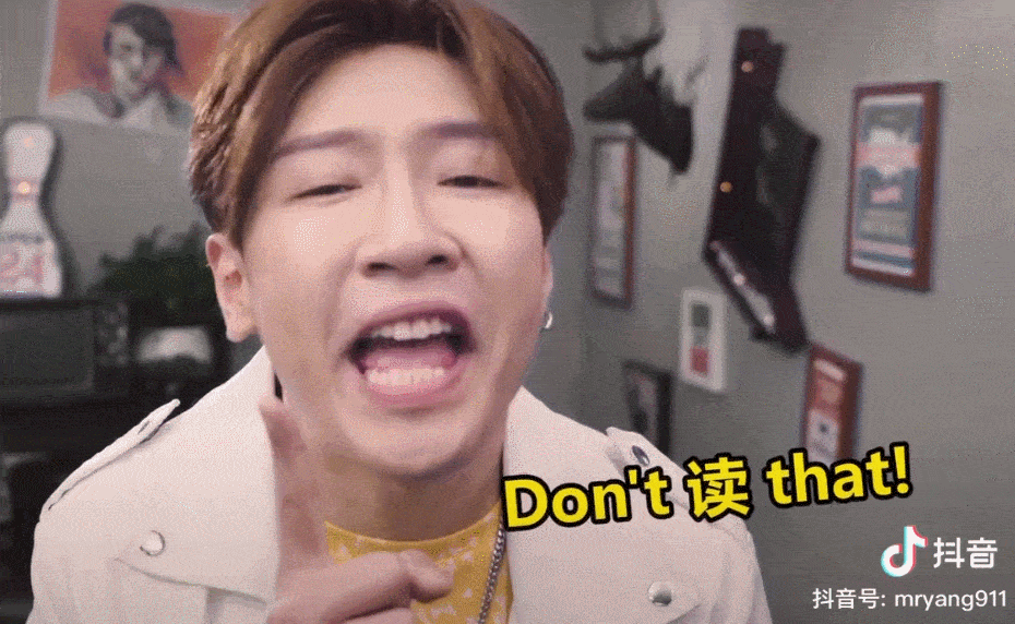 最开始当然是外国人在国内语言不通,遇到沟通障碍,正巧遇到杨家成扮