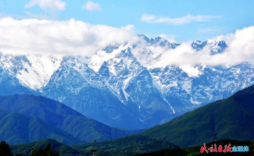 67太子山天池:湖光山色如诗如画_临夏县