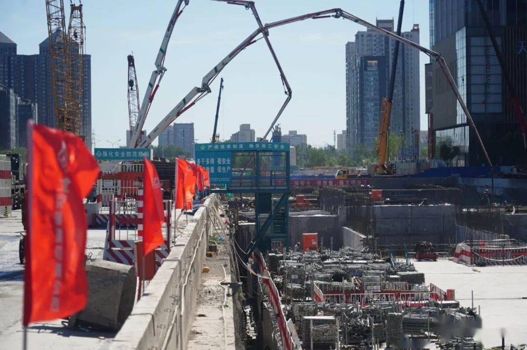 8年了地铁14号线终于要贯通运营了最后一段终于打通施工中曾挖出金代