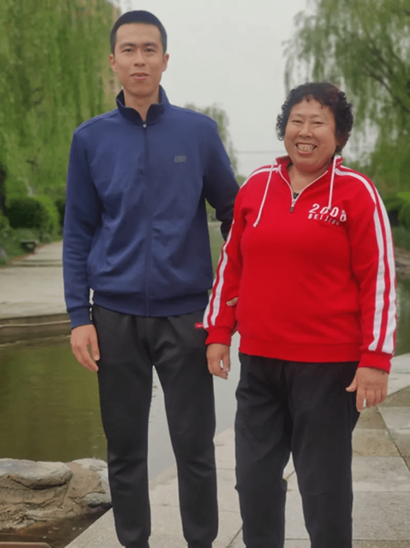 童年对比照,一不小心就长大啦