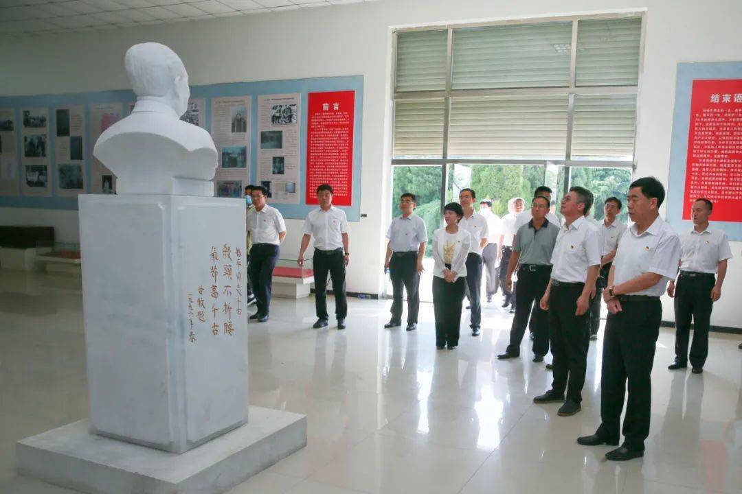 缅怀先烈继斗志赓续血脉勇担当我院党员干部参观津南革命纪念馆
