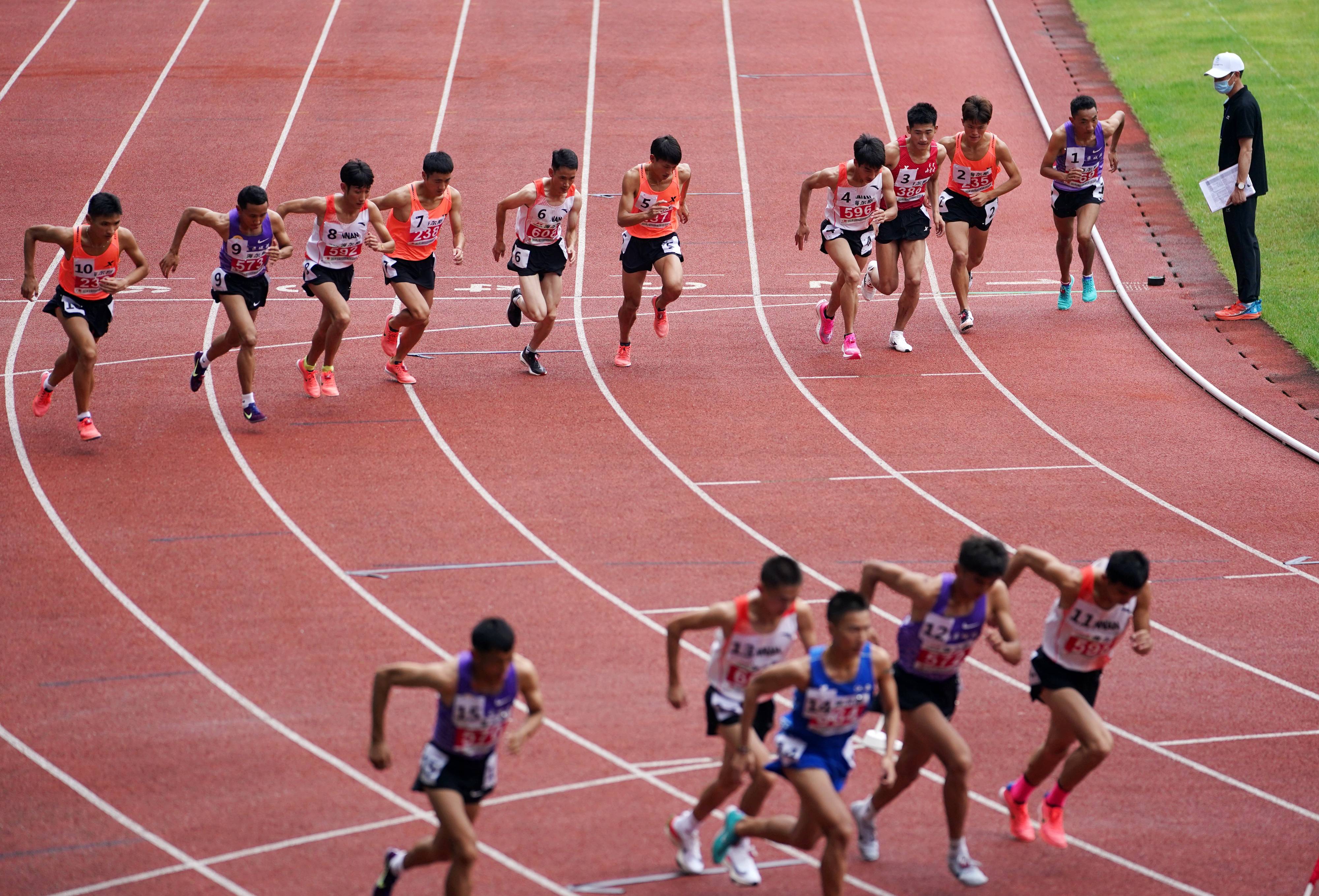 当日,在浙江省绍兴市上虞体育场举行的2021年全国田径冠军赛暨奥运会