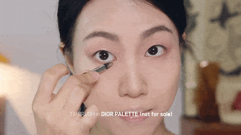 单眼皮大圆脸,油管上这些美妆博主真是绝了!