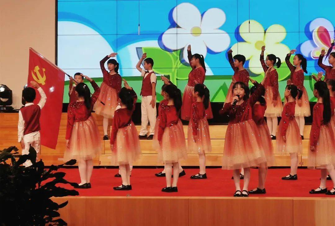 合唱《南湖的小木船》 天津外大滨海附校小学二部至美童声学生合唱