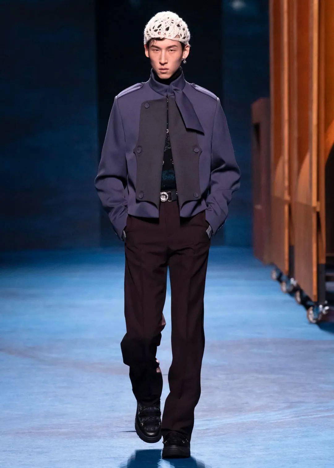 dior(迪奥)2021-22秋冬男装发布秀!