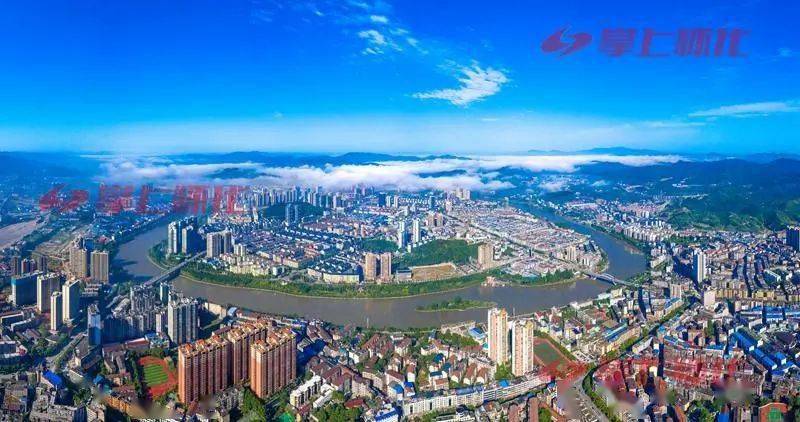 一组怀化城区新老照片对比致敬建党百年