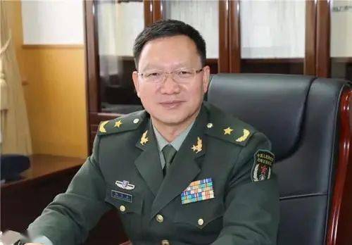 11 望城 少将 东部战区海军副司令员  63,徐迪雄 娄底 少将 解放军总