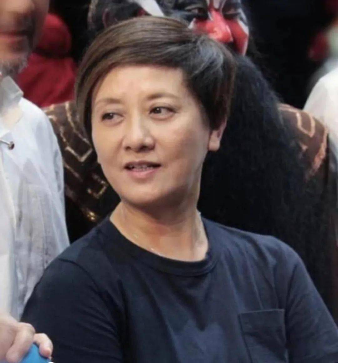 10位"优雅老去"的女星,与整容脸绝缘,年龄越大越有气质