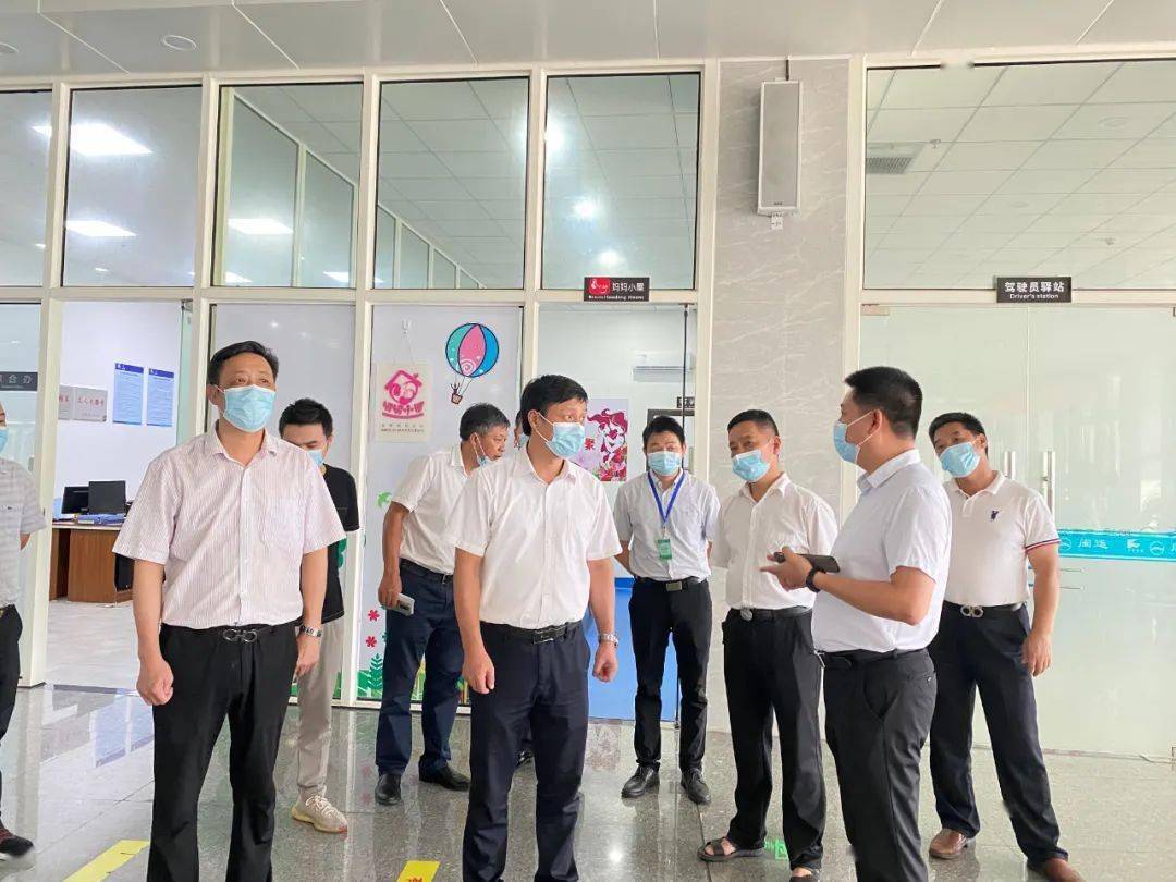实验区领导许永西调研工会为职工办实事项目暨出席区总工会第二次主席