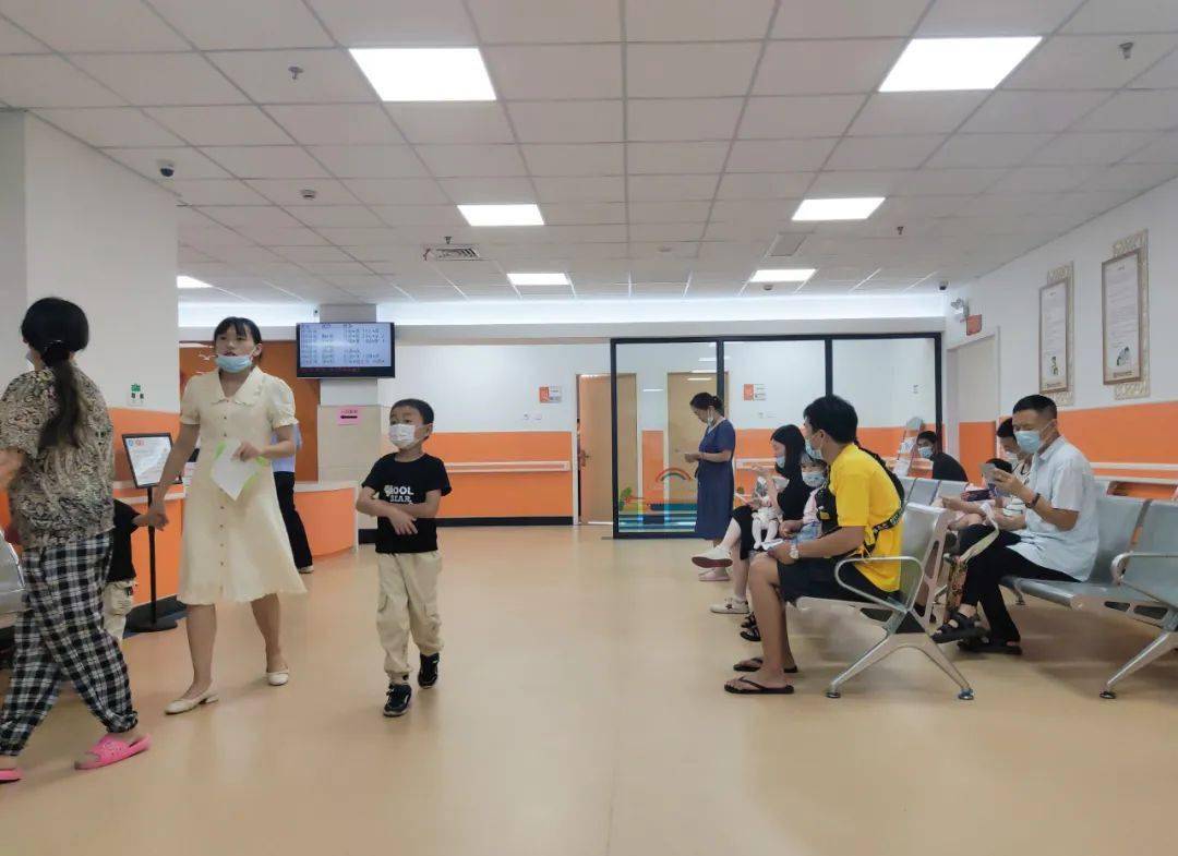 血液等专科,包括小儿呼吸,消化,心内,神经,小儿内科各专科,儿童医学