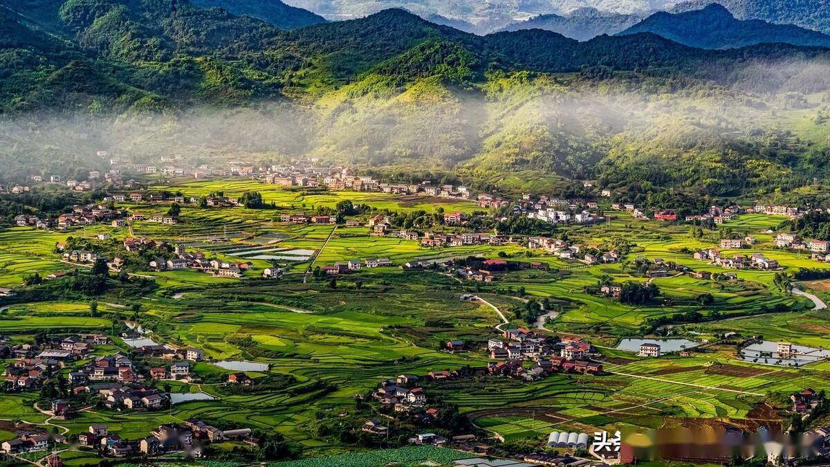 摄影组图:重庆南川田园风光美,恰似一幅富春山居美景