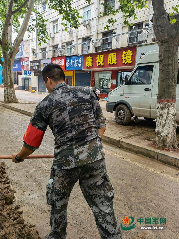 恢复生产生活秩序,杨根思部队坚守一线