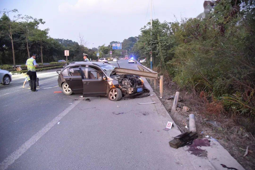 紧急7月26日柳南区发生2人死亡交通事故现向广大群众征集线索