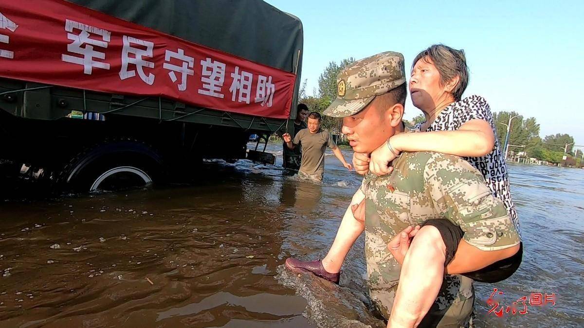 紧急驰援 强化抗洪抢险运力保障