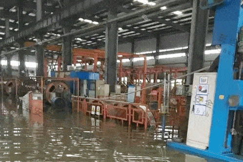 应急科普丨暴雨洪涝中的10大致命行为看你占了几条