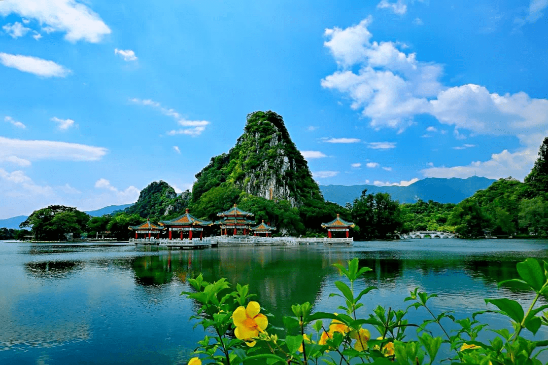 【人气推荐】肇庆七星岩,西江砚洲环岛游,都市版茶卡盐湖砚阳湖"天空