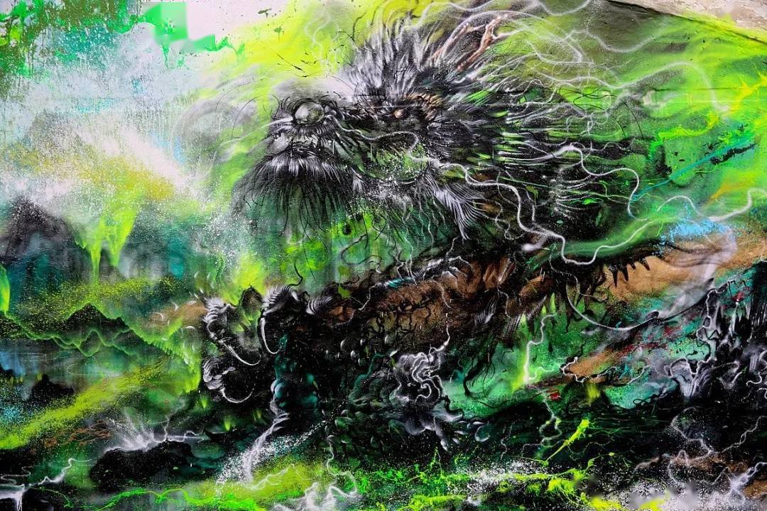 远看以为是疯子走近被震撼了90后小伙的水墨画2000万人看嗨了