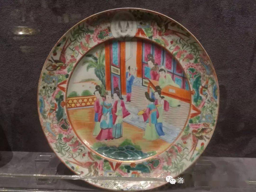 清代广彩瓷器中的上品:贵族型广彩瓷器