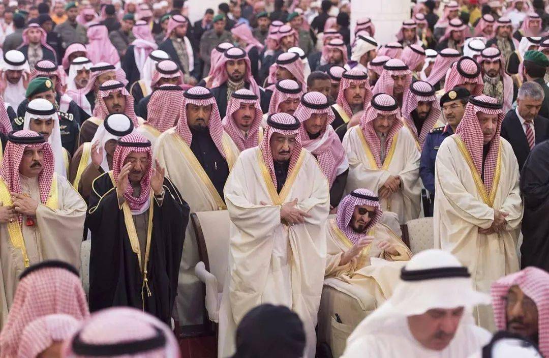 沙特阿拉伯王室光是王子就有五千多名,都是现代沙特阿拉伯的开国君主