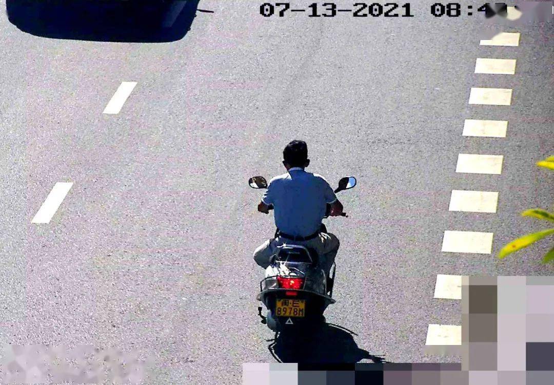 【安全曝光台】在漳浦骑车未戴头盔,你被拍了!