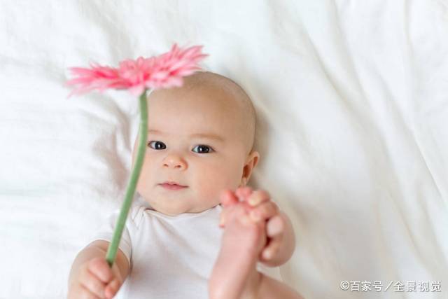 宝宝几个月开始发展听力 3e8424266a6c4ebba0ba749d954deba3.jpeg