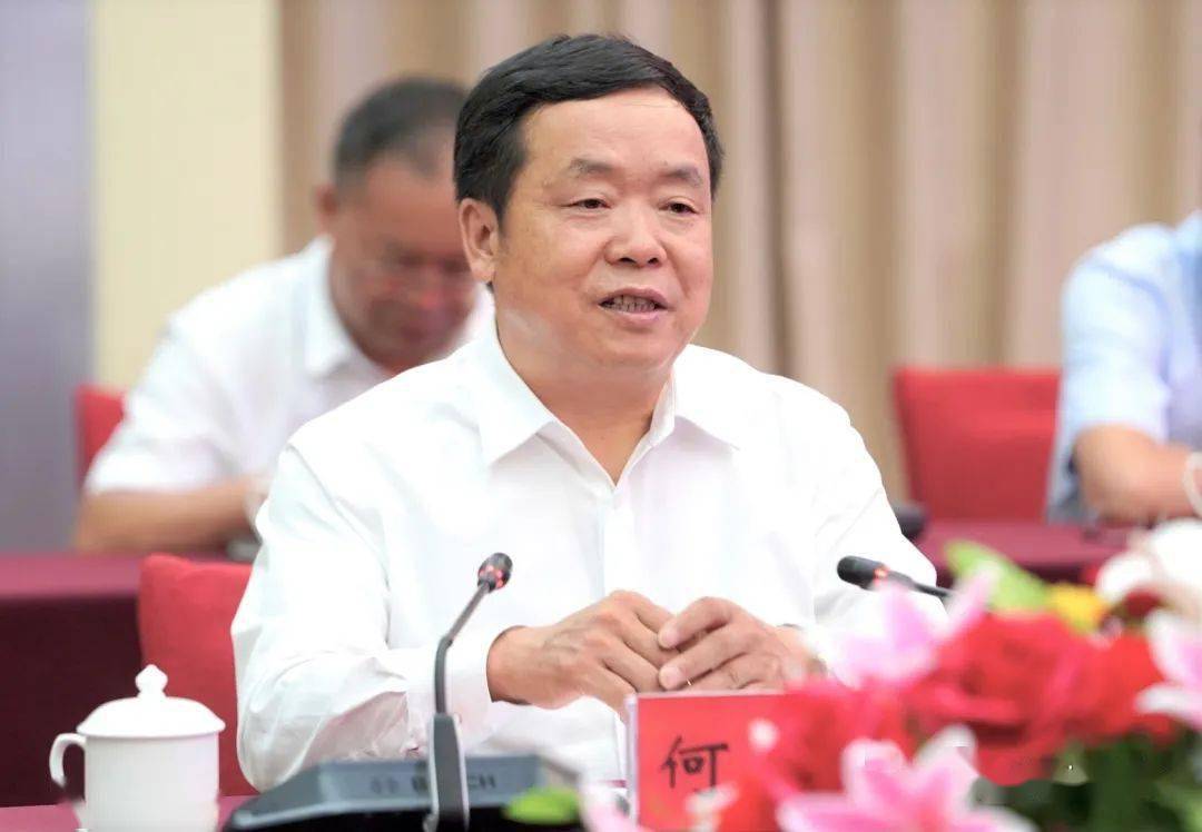 肃州区与北京嘉寓集团举行项目合作座谈会_何正