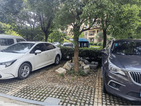 宣城一小区停车难,原因竟然是