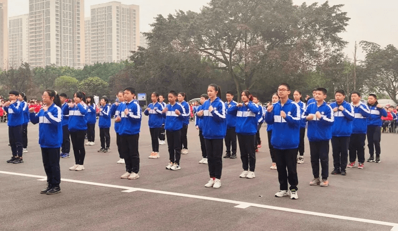 重庆40余所中学校服大盘点!