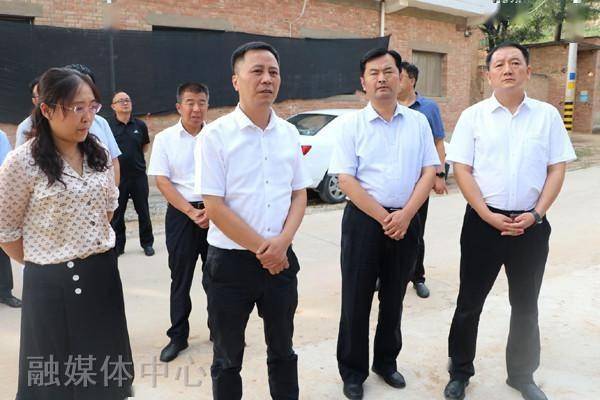 杨红刚检查防汛工作