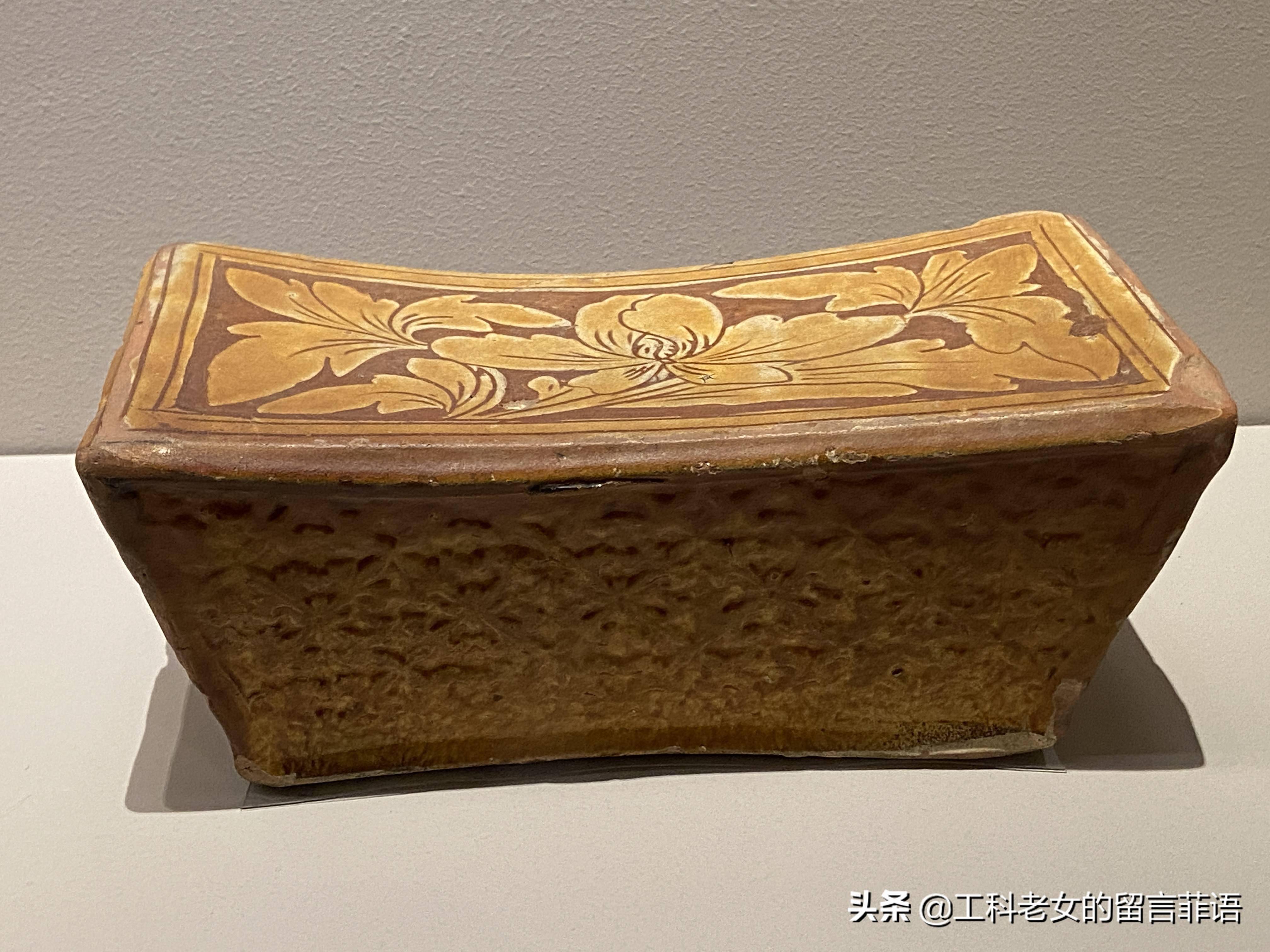 国博:一批漂亮金代三彩瓷枕,是河津窑考古新成果