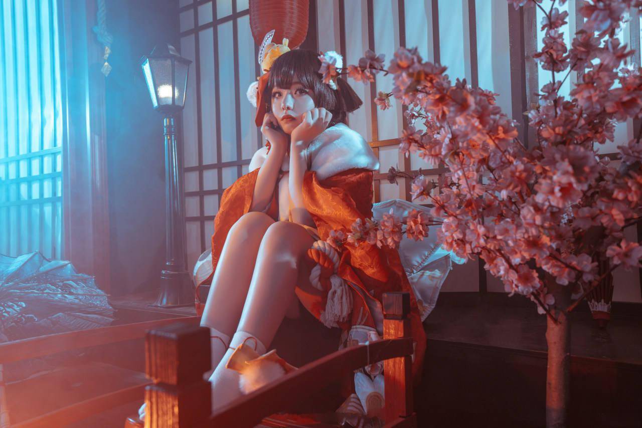 阴阳师神乐莺燕鸣樱皮肤cosplay