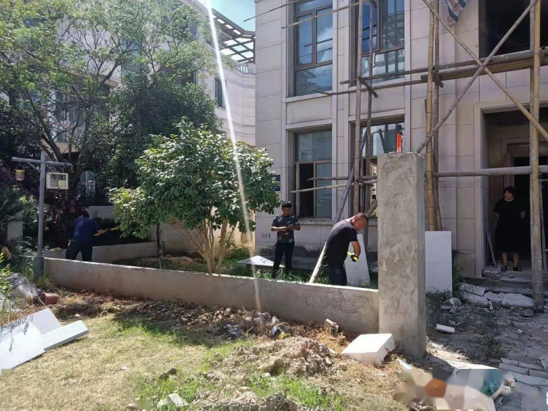永康溪心一高端小区里12户花园违建全拆了!