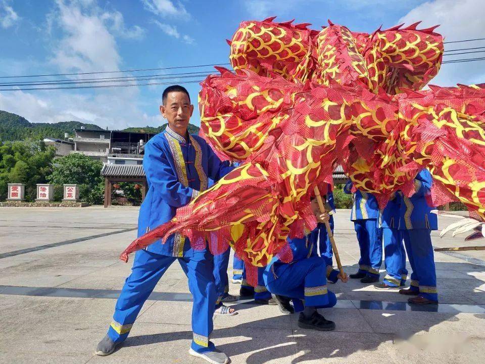 《畲族摆字龙》传承人蓝兆兴何良清《赣南客家民歌(会昌山歌)