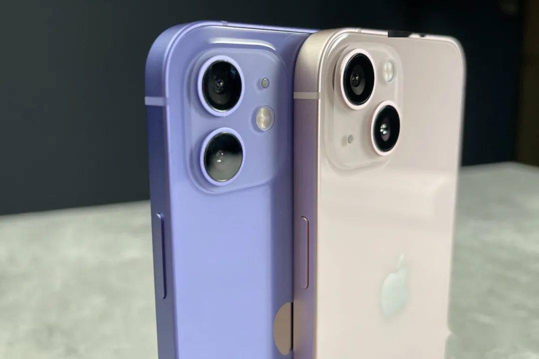 上手iphone13粉色真机小白实拍淡雅配色猛男最爱