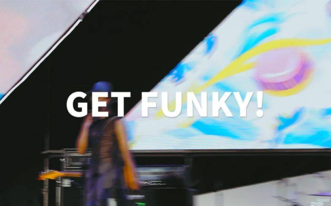 即"funk",全称" funky".