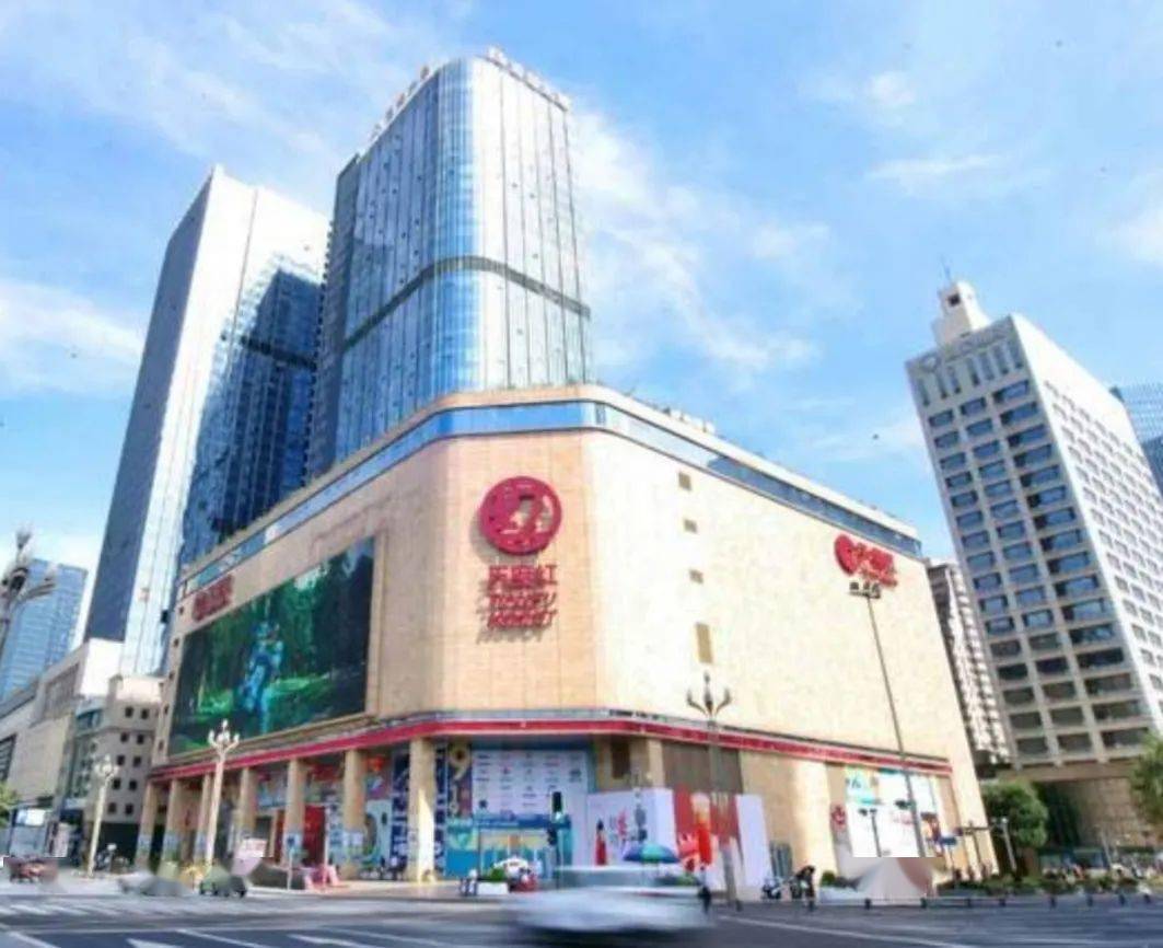 国潮快闪活动 chunxi 店家商家出新招 网红打卡乐不停 天府红购物中心