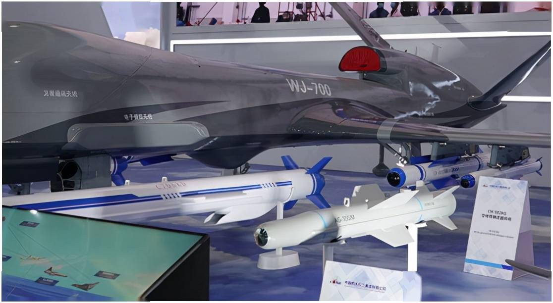 众多产品中,西方称为"蚕式"的c201,c601和"中国飞鱼"的c801,c802导弹