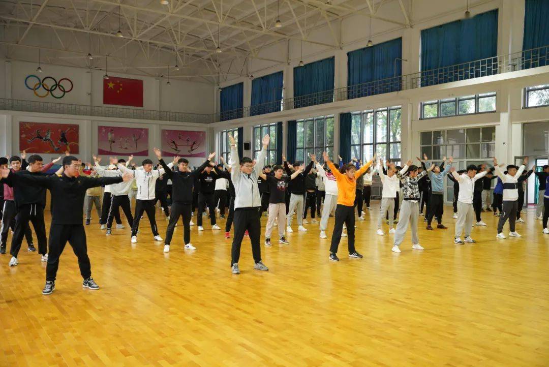 【体院 新闻】体育学院2018级体育教育专业实习汇报表演圆满结束!