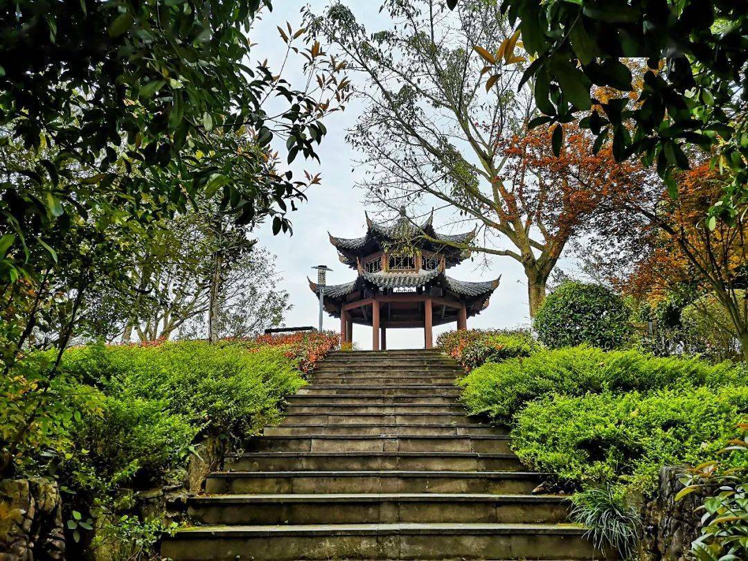 天子山登山步道