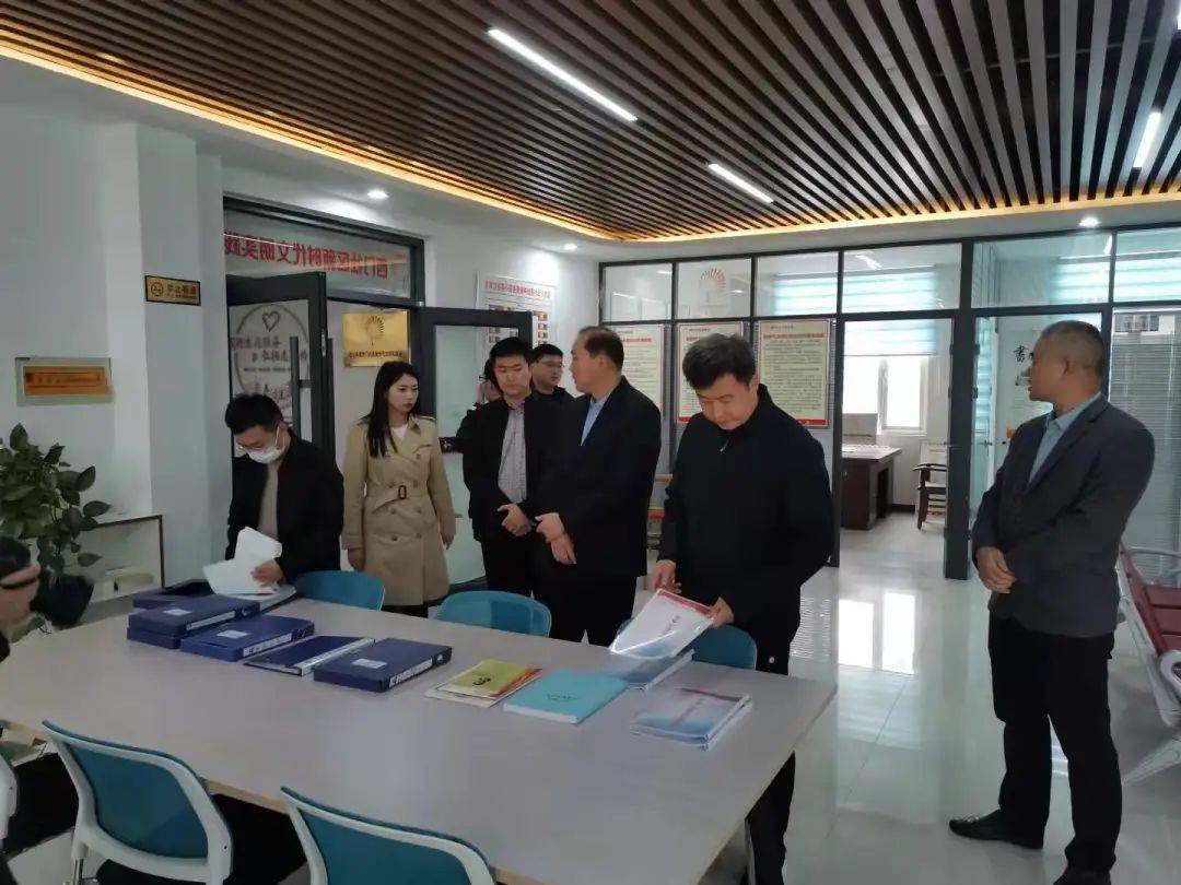 10月21日上午,济宁市委宣传部精神文明建设一科科长孔祥震一行到汶上