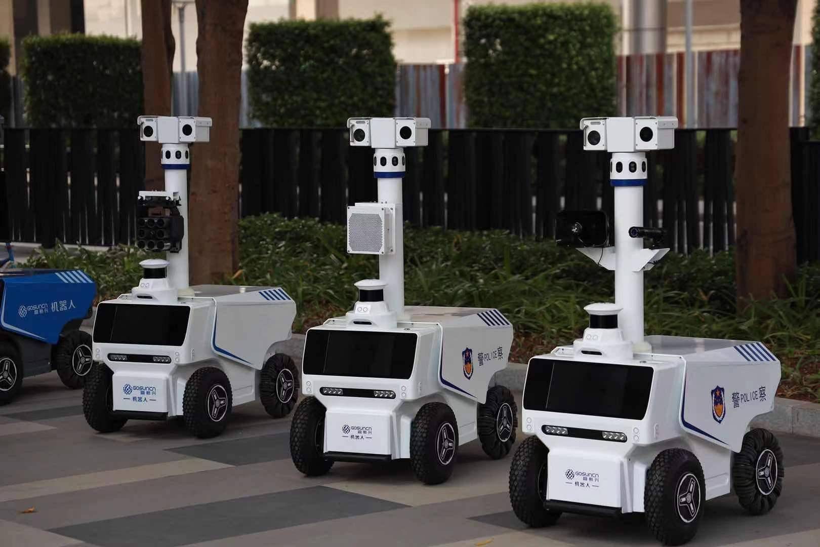 0版本,国内首款机器人交警,国内首款5g测温巡逻机器人等行业标杆产品.