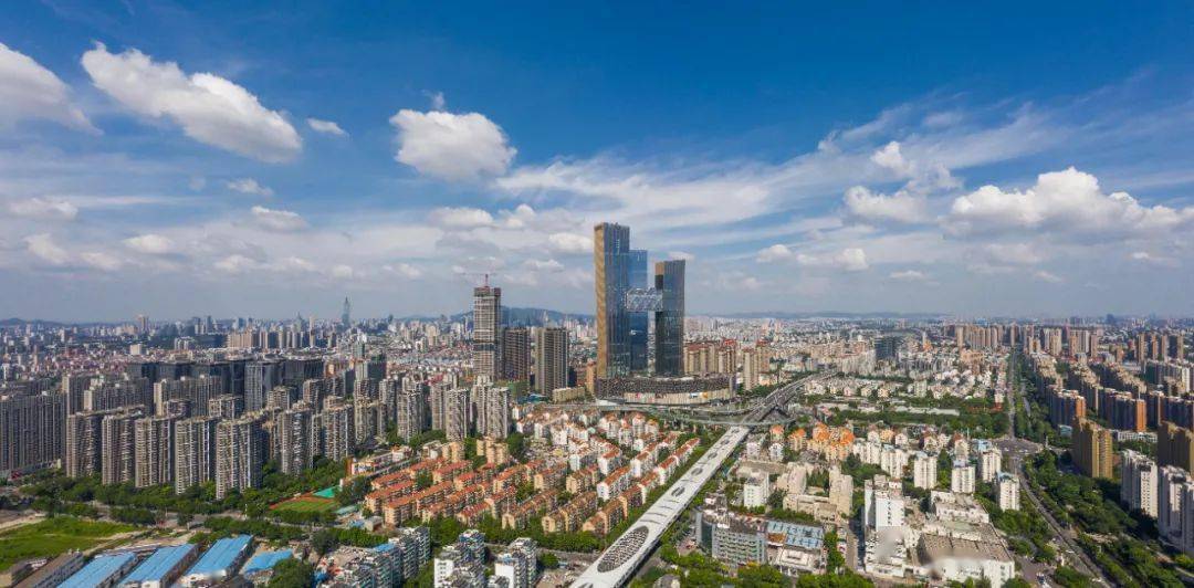 据南京市统计局最新发布的数据,前三季度南京地区生产总值11907.