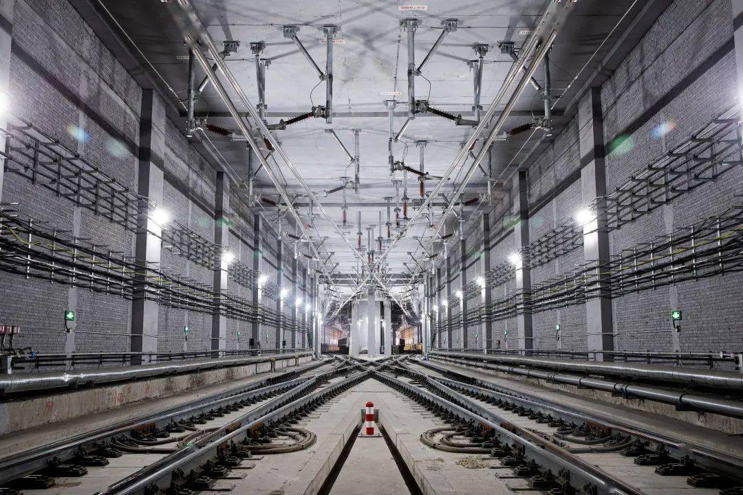 中铁六院集团电化院自主研发的时速160公里架空刚性接触网技术获评