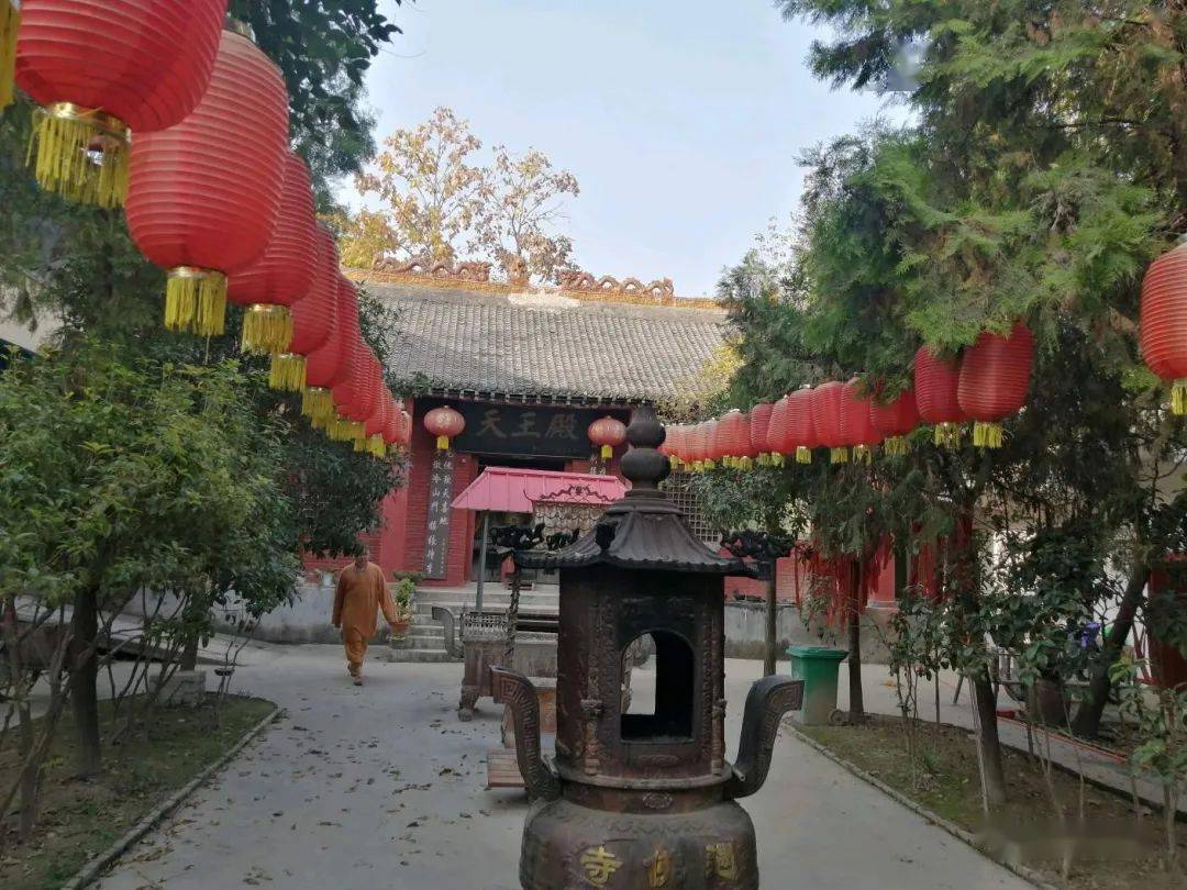 屈直游记 遇佛寺前话唐王