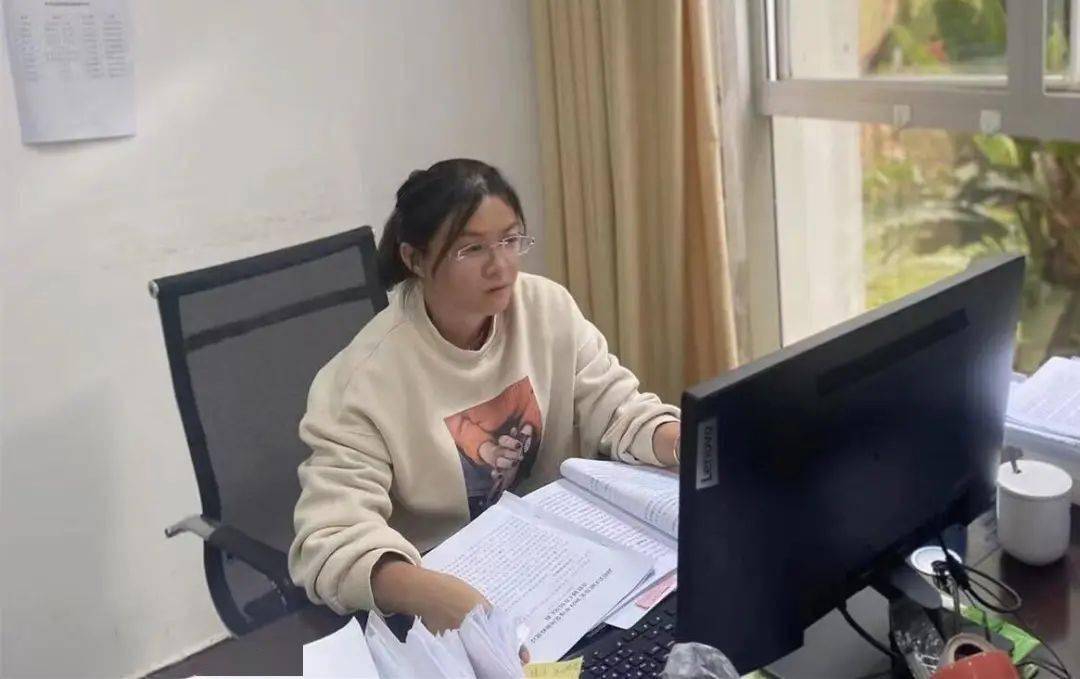 西双版纳州党员干部热议省第十一次党代会_王宁当选