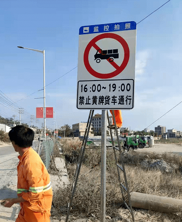 注意!石井交通管制路段启用电子监控自动抓拍交通违法行为