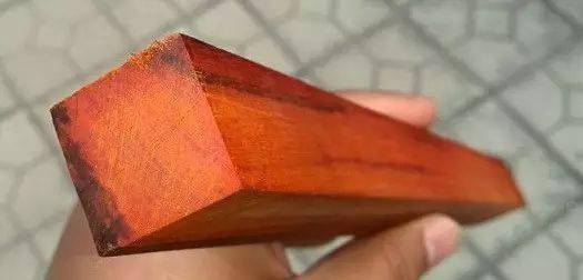 什么是"二号檀"?详解科檀,非洲小叶紫檀(光亮杂色豆)