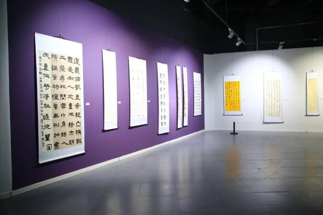 全省石化医药系统职工优秀书法绘画作品展开展