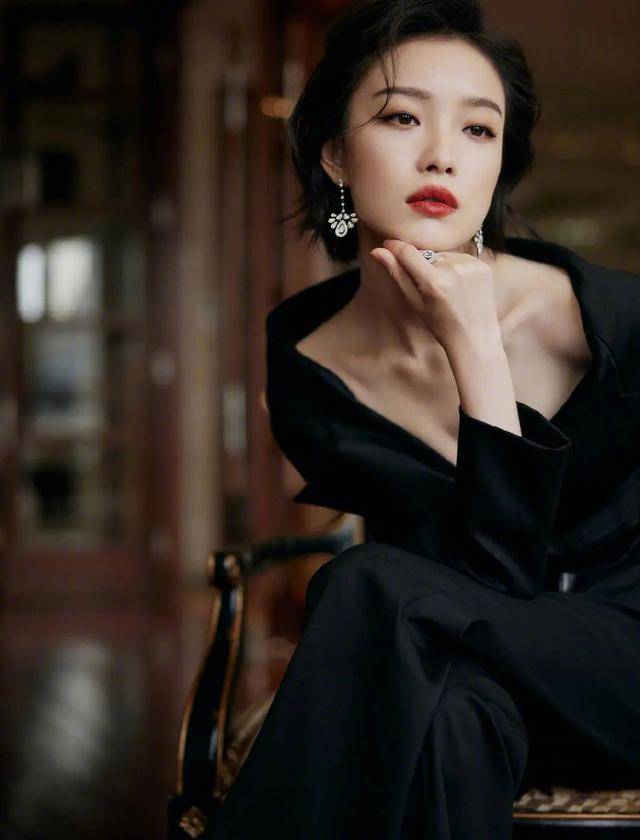 倪妮:风情万种,气质美女,天生自带氛围感